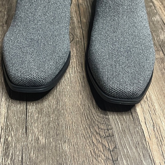 VIVAIA Women's Gray Knit Pointed Toe Ankle Booties Comfort Slip On Shoes Size 40 - Picture 5 of 7